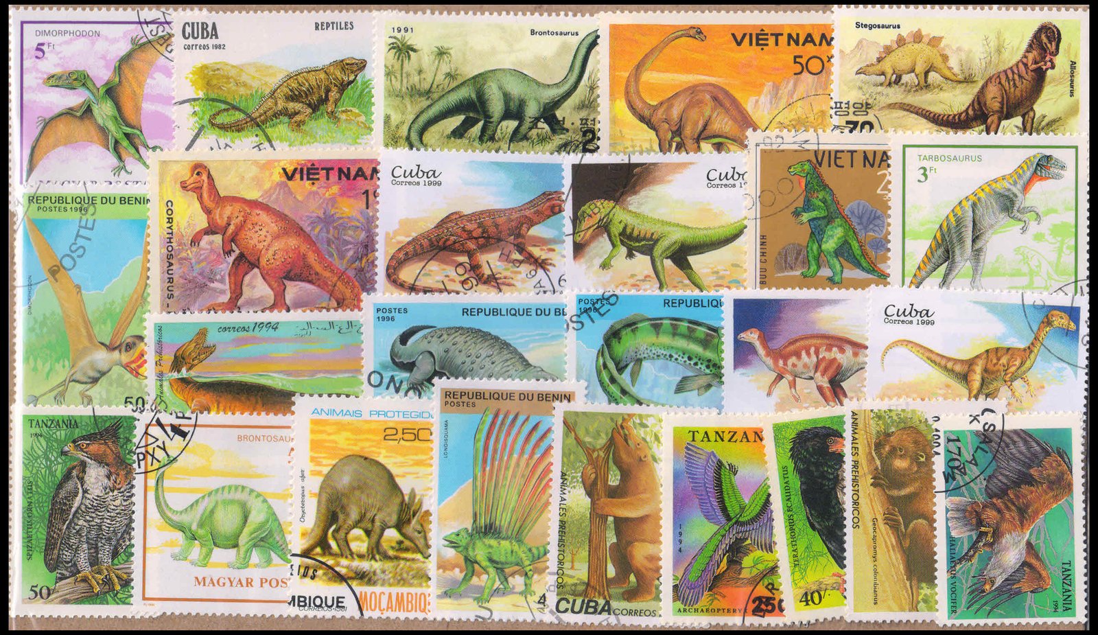 Pre-Historical Animals 25 Different Stamps