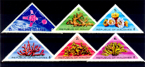 Maldives Islands, 6 Different Triangular Shaped Stamps, Mint