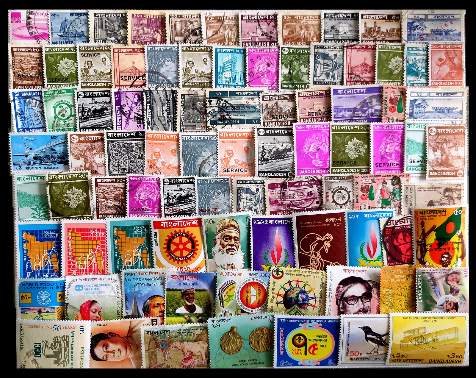 BANGLADESH - 100 Different Small & Large Used Stamps