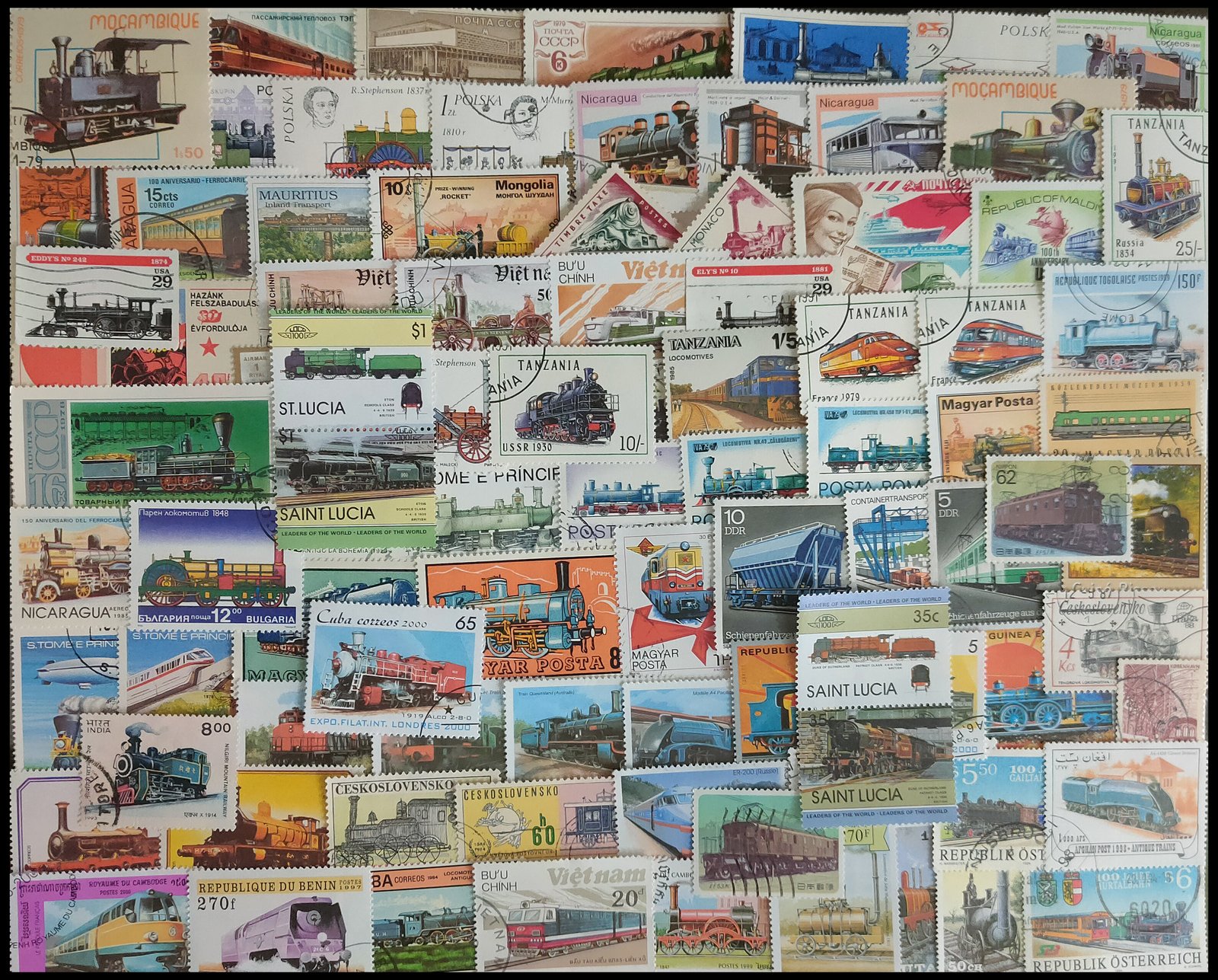 Railways: Trains & Locomotives 200 Different Stamps