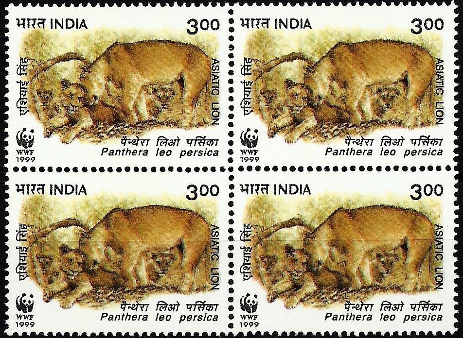 04-10-1999, Asiatic Lionesses with cubs-WWF- Block of 4, S.G. 1869