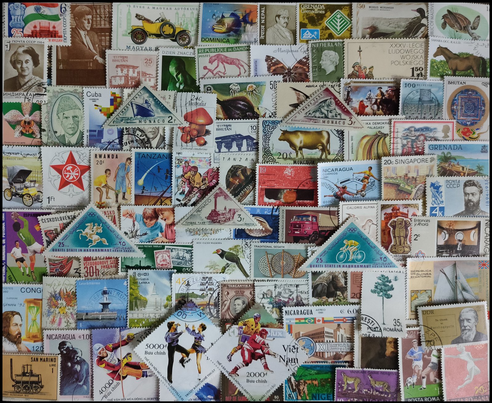 Worldwide Foreign Countries 100 Different Postage Stamps-Large Only