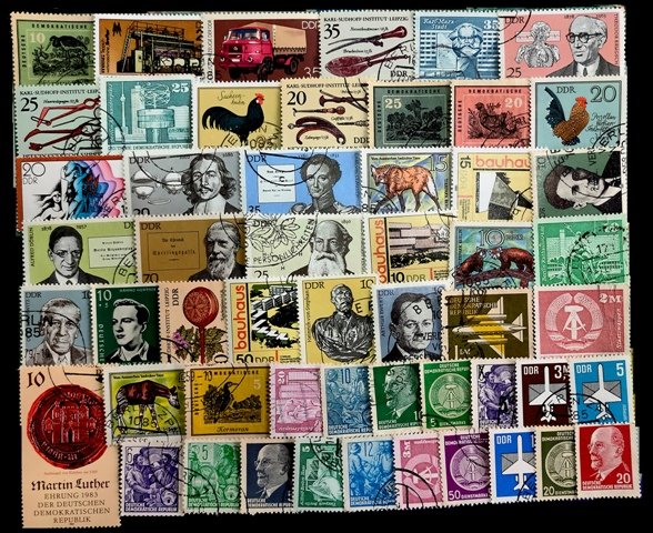 GERMANY EAST (DDR) - 100 All Different Large & Small Stamps