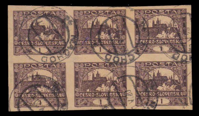 CZECHOSLOVAKIA 1919 - Hardcany 1 h. Brown Used Block of 6, Imperf. As Per Scan. S.G. 3