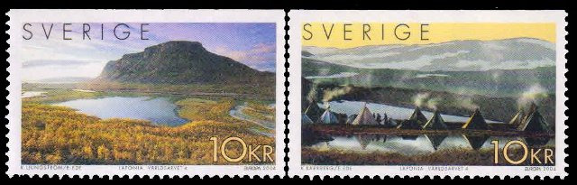 SWEDEN 2004 - World Heritage Sites. Lapona. Lake & Mountain. Tents. Se-tenant Pair. MNH Stamps. S.G. 2316-2317. Cat � 13.50