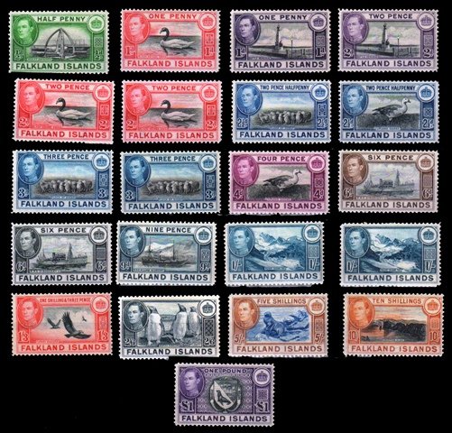 FALKLAND ISLAND 1938 - King George VI. Thematic Stamps. S.G. 146-163. Complete Set of 2 Stamps With Colour Variety. Mint Lightly Hinged. Cat £ 750