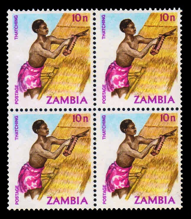 ZAMBIA 1981 - Native Crafts. Thatching. Block of 4, MNH. S.G. 341