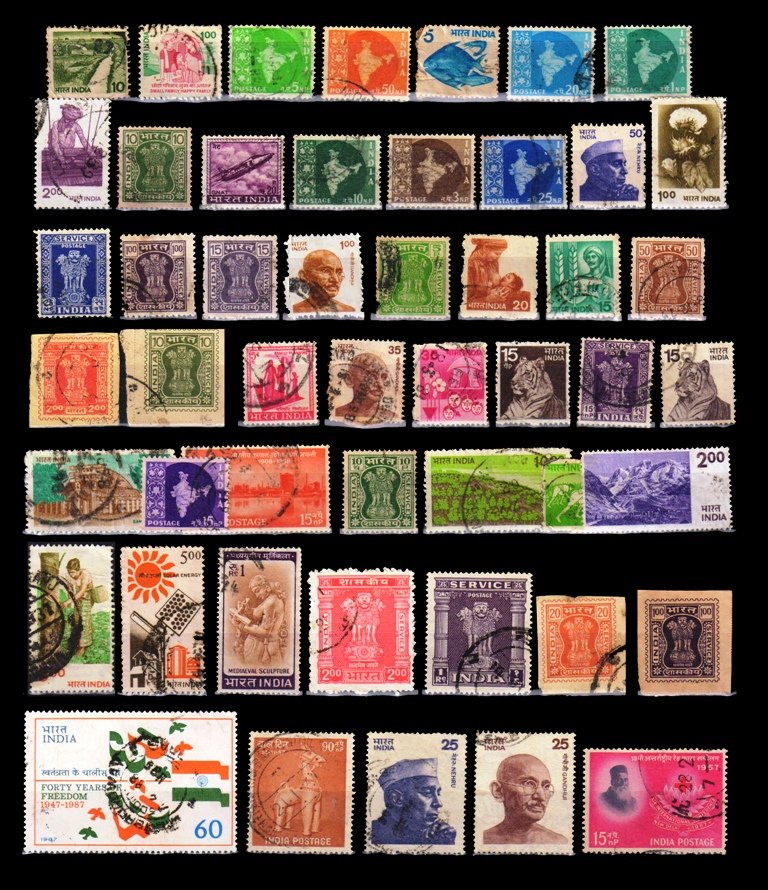 INDIA - 100 Different, Small and Large Used Stamps, Mostly Old Stamps