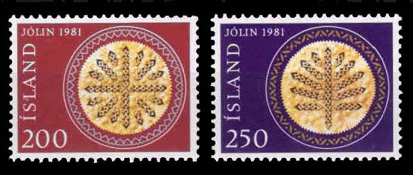 ICELAND 1981 - Christmas, Leaf Bread, Star Pattern, Set of 2 Stamps, MNH, S.G. 605-606