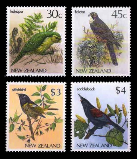 NEW ZEALAND 1982 - Native Birds, Set of 4 Stamps, MNH, S.G. 1288, 1290, 1294, 1295