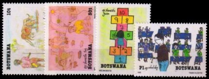 BOTSWANA 1989 - Children Paintings with Indian Paintings, SG No. 678-81, set of 4 , Cat. £ 3.50