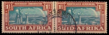 SOUTH AFRICA 1938-Voortrekker Family-Bilingual Pair-Se-tenant-cat £ 3.50-S.G. 81