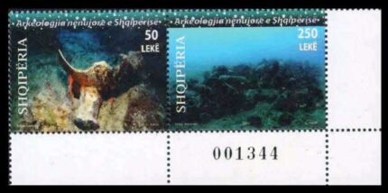 ALBANIA 2011 - Underwater Archaeology. Bulls Head & Amphorae. Setenant Pair. MNH. S.G. 3330-31. Cat £ 15