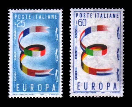 ITALY 1957 - EUROPA, Flags, Set of 2 Stamps, MNH, S.G. 950-951, Cat. £ 12