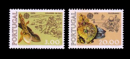 PORTUGAL 1976 - Europa, Wood Spoon and Gold Ornaments, Set of 2 Stamps, MNH, S.G. 1601-1602, Cat. £ 81